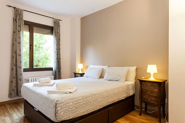 1324 - Splendid Olympic Apartment