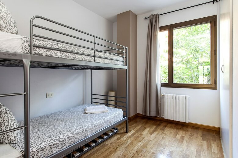 1324 - Splendid Olympic Apartment