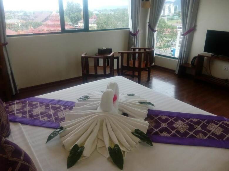 81 Central Hotel