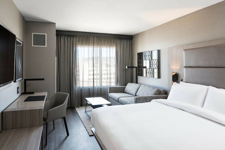AC Hotel By Marriott Worcester