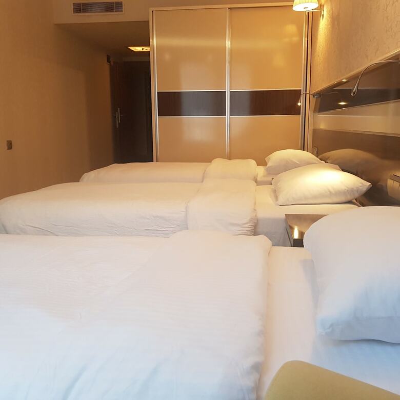Armin Hotel