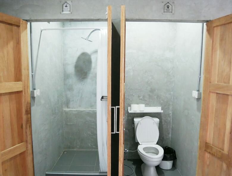 Hostal The Companion - Hostel