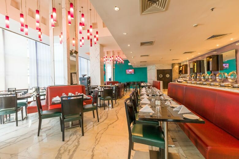 Hotel Grand Hometel Malad