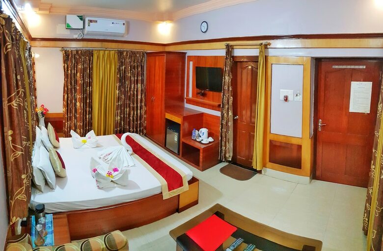 Hotels Diamond Glory Pvt. Ltd.
