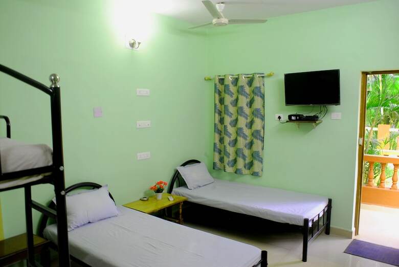 Hotel Joe And Marietta's Guesthouse