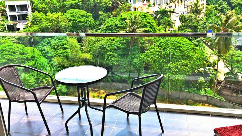 Apartamentos Seventh Condo Karon