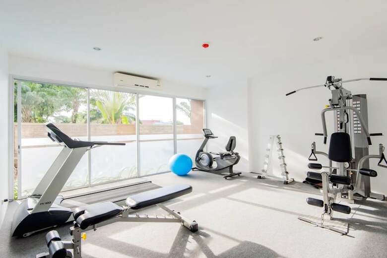 Apartamentos Seventh Condo Karon