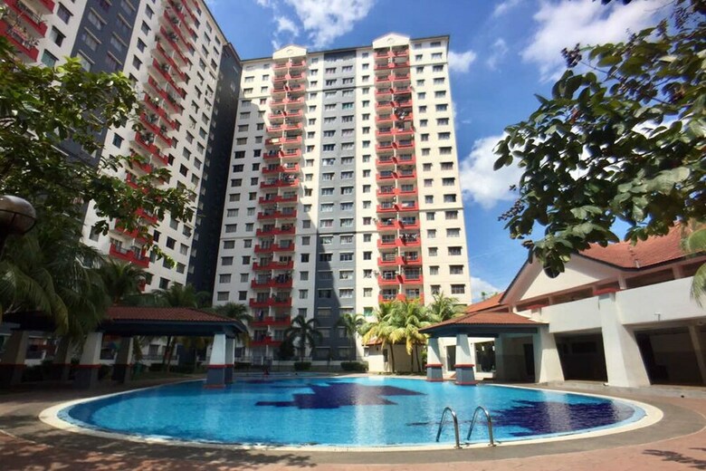 1 Room Apartment Vista Pinggiran- Equine