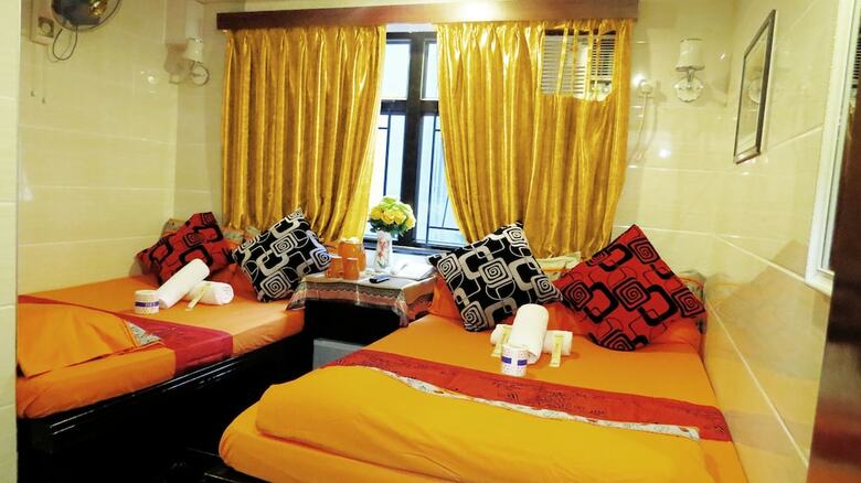 Hostal Paris Guest House - Hostel