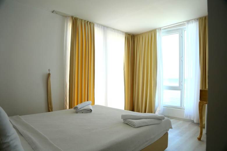 Bonn Beach Hotel By Rrh&r - All Inclusive