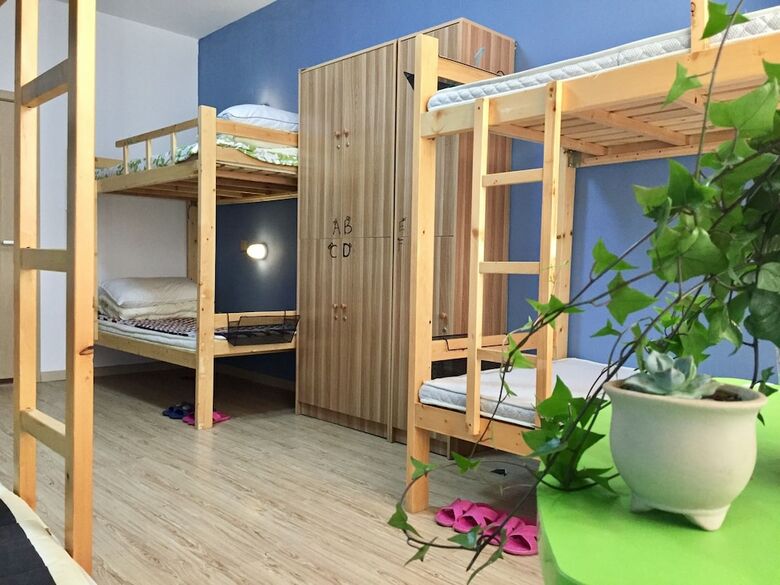 Hostal Weihai Hiking International Youth Hostel