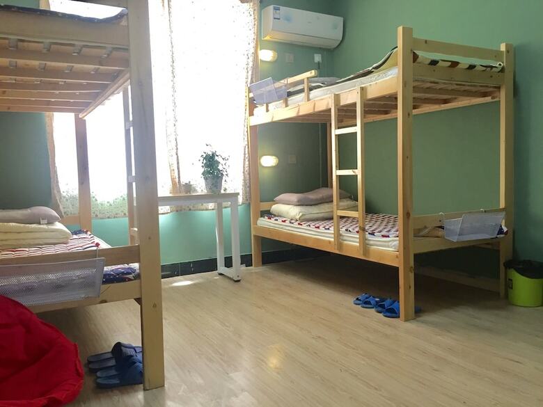 Hostal Weihai Hiking International Youth Hostel