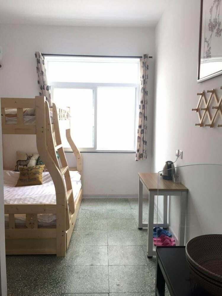 Hostal Weihai Hiking International Youth Hostel
