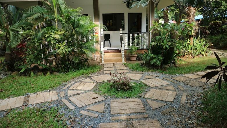 Hotel Ls Garden Villa