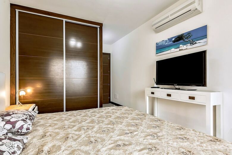 Doble Dream Apartment
