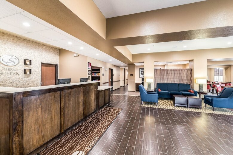Hotel Comfort Suites Grand Prairie - Arlington North