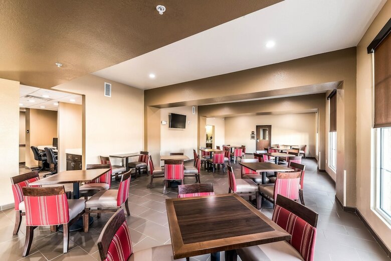Hotel Comfort Suites Grand Prairie - Arlington North