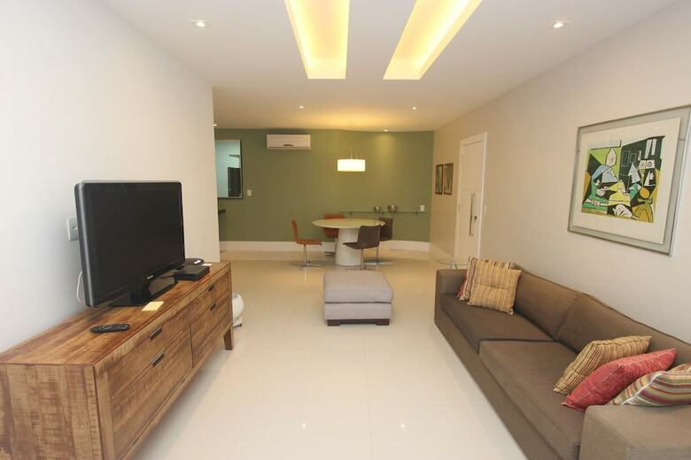 Linkhouse Beautiful Beach Block Apartment C1-0026