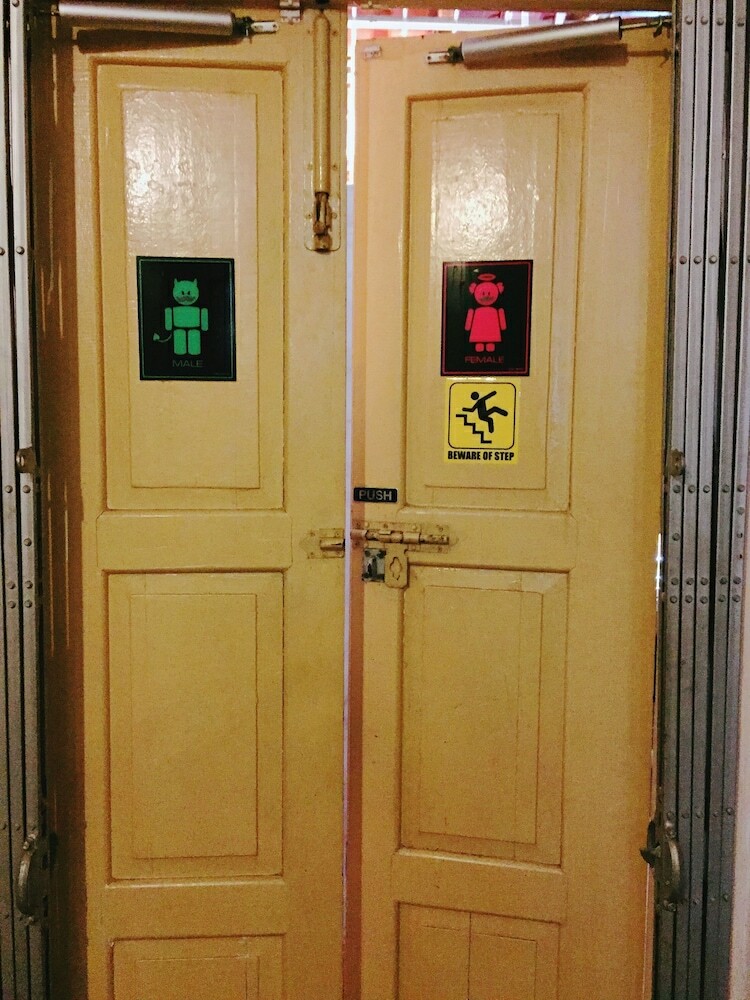 Hotel Moustachz Hauze