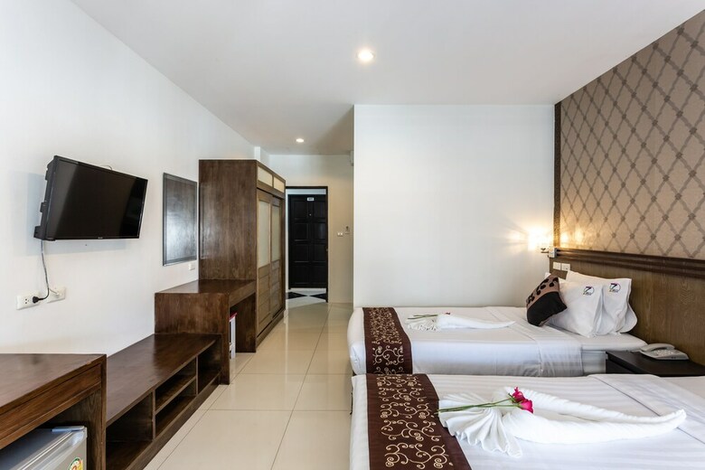 7q Bangla Hotel