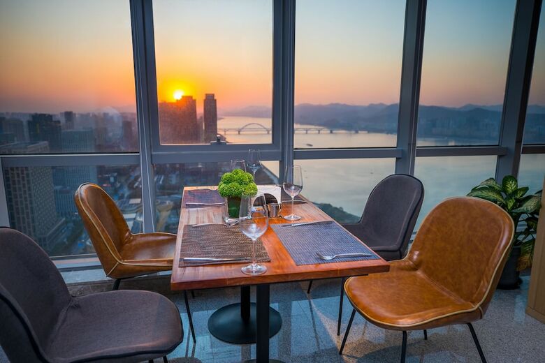Ginlan Jia Hotel