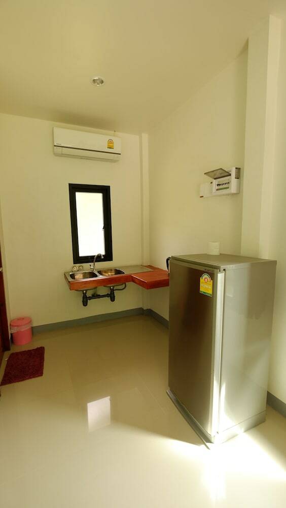 Hotel Baan Reenaa Lanta