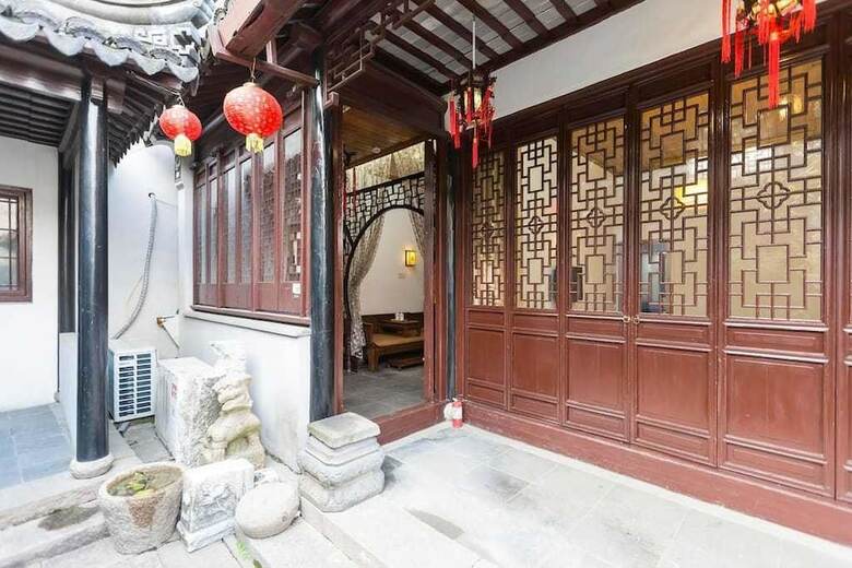 Tongli Three Bridge Villa