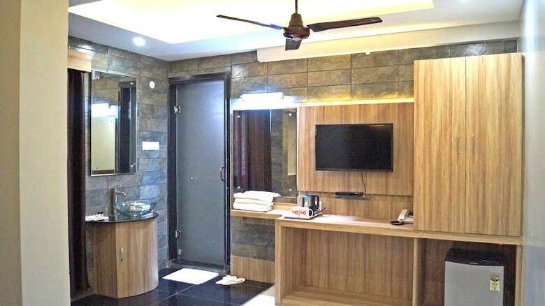 Hotel Rnb Bhopal