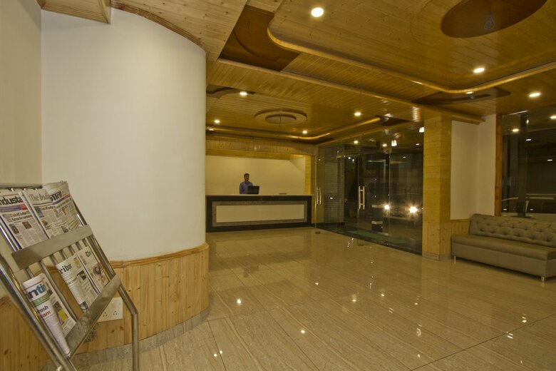 Hotel Sarthak Regency