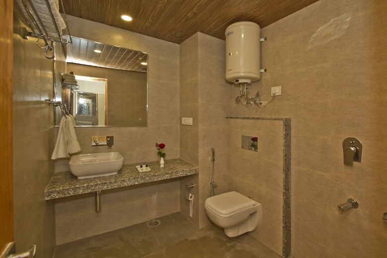 Hotel Sarthak Regency
