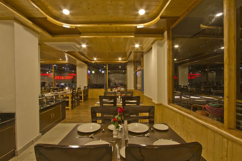 Hotel Sarthak Regency
