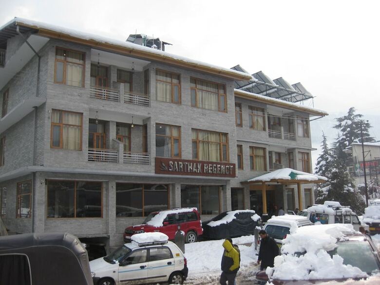Hotel Sarthak Regency