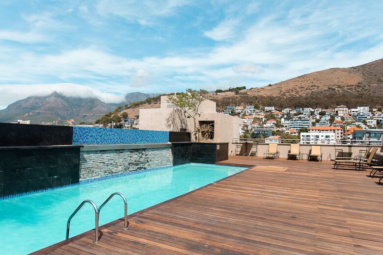 Apartamentos 414 Cape Royale