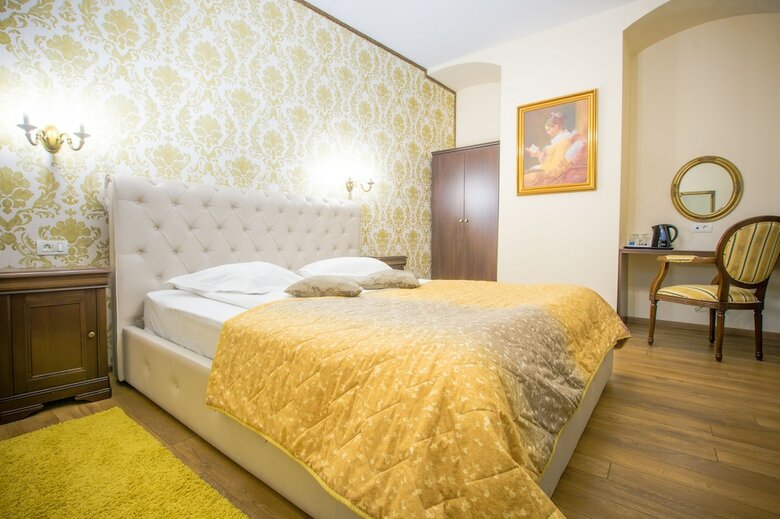 Hotel Safrano Palace