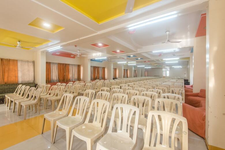 Oyo 9501 Hotel Shanti Kamal B N