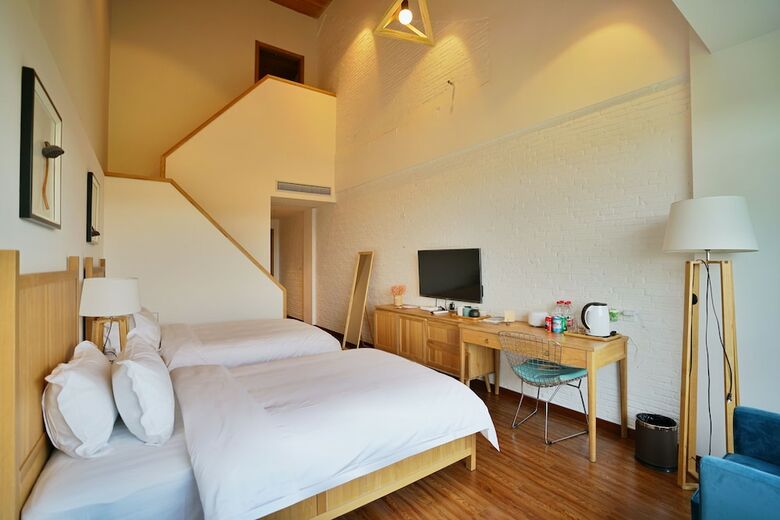 Bed & Breakfast Stay In Joy Yuedu Tongli
