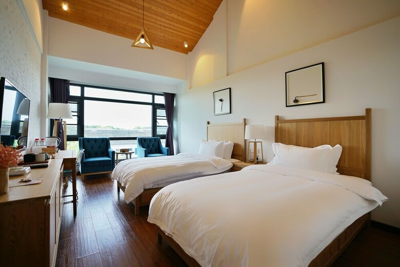 Bed & Breakfast Stay In Joy Yuedu Tongli
