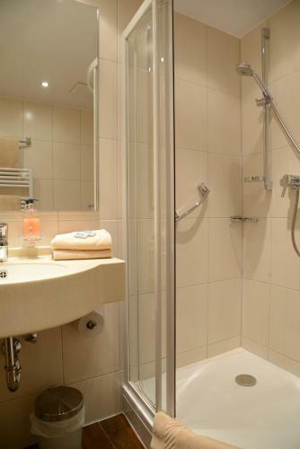 Hostal Weinhaus Gr�fen