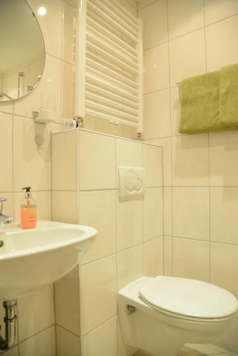 Hostal Weinhaus Gr�fen