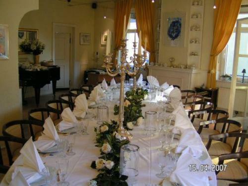 Hostal Hotel Gasthaus Krone