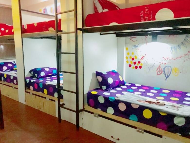 Hostal Dd&b Hostel