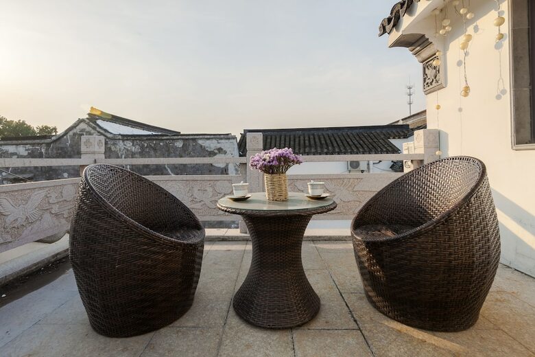 Bed & Breakfast Stay In Joy Xiaoyin Tongli