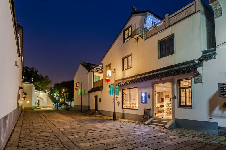 Bed & Breakfast Stay In Joy Xiaoyin Tongli
