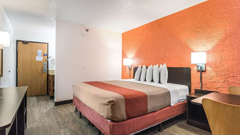 Hotel Motel 6 Elk Grove Village
