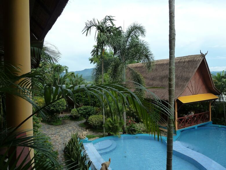 Hotel The Old Tree House