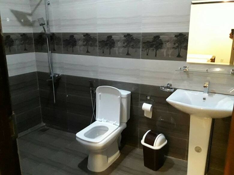 Hotel Airport Grand Holiday Home