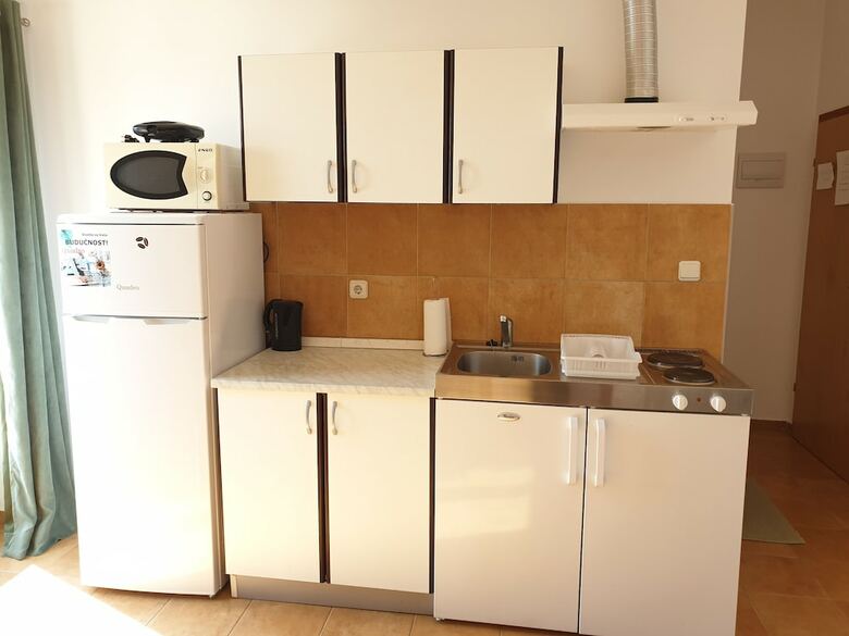 Apartments Lira