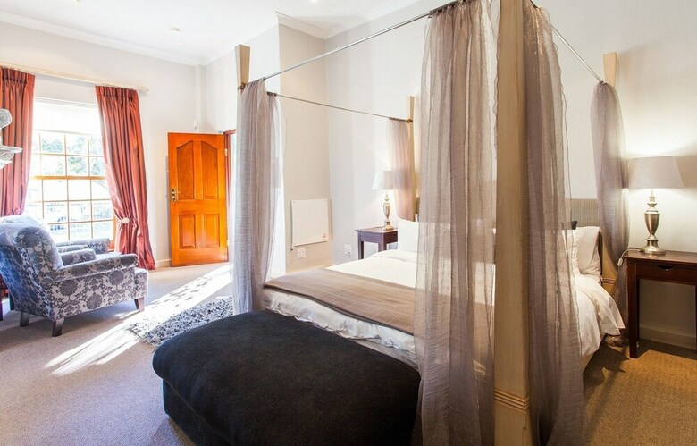 Hotel 5 Seasons Guest House