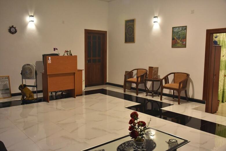 Green Palace Hotel