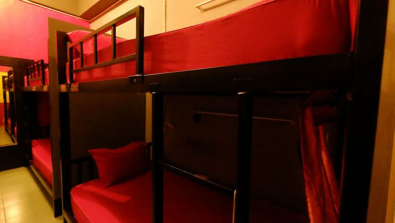 Hostal Let It Bee Econo Hostel